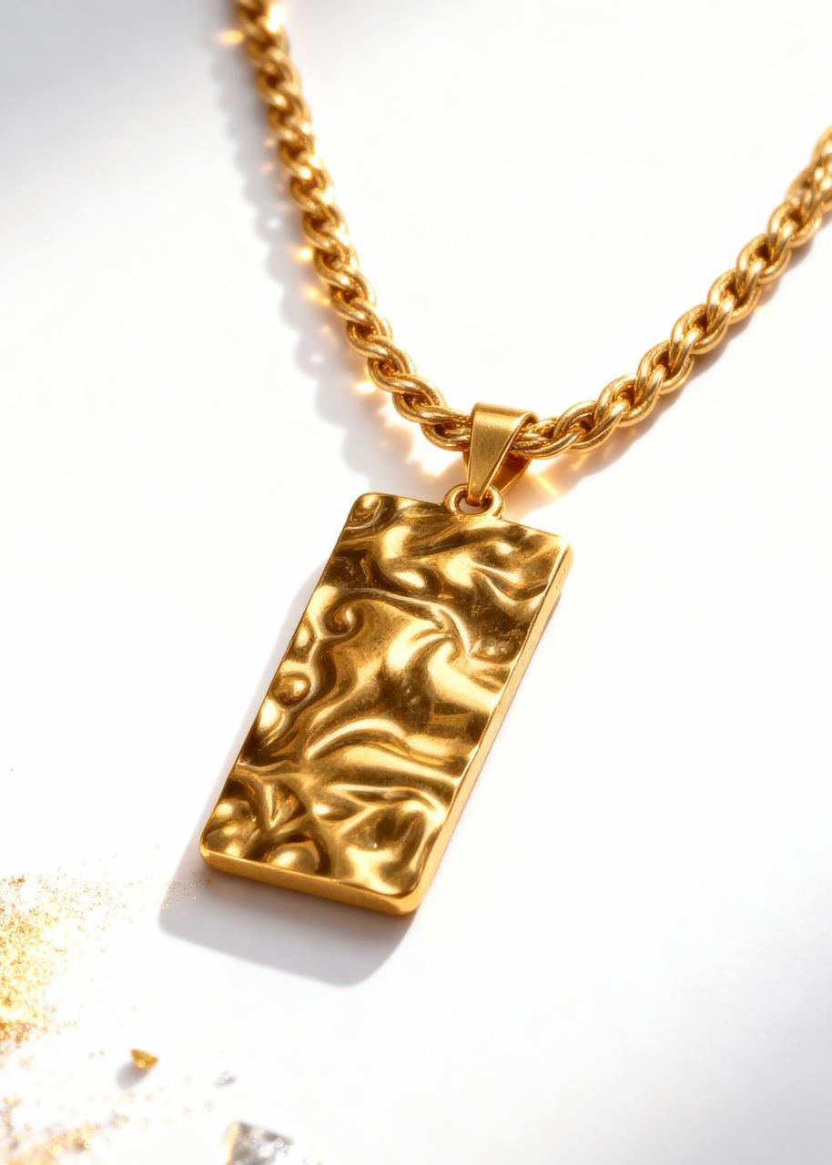 Gold Hammered Pendant "Adjustable Chain" Secondary image